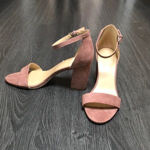 Marc Fisher size 8 dusty rose heels